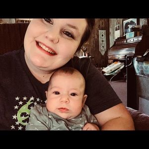 Meet your Posher, Elizabeth